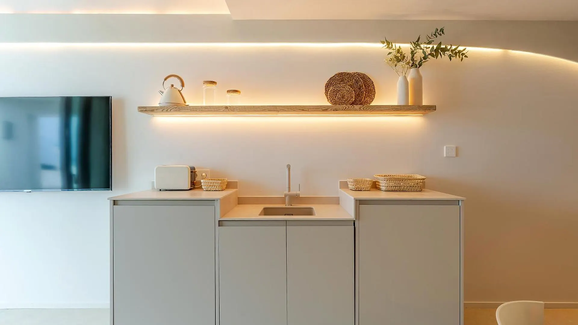 Apartamentos Azul Кастельдефельс